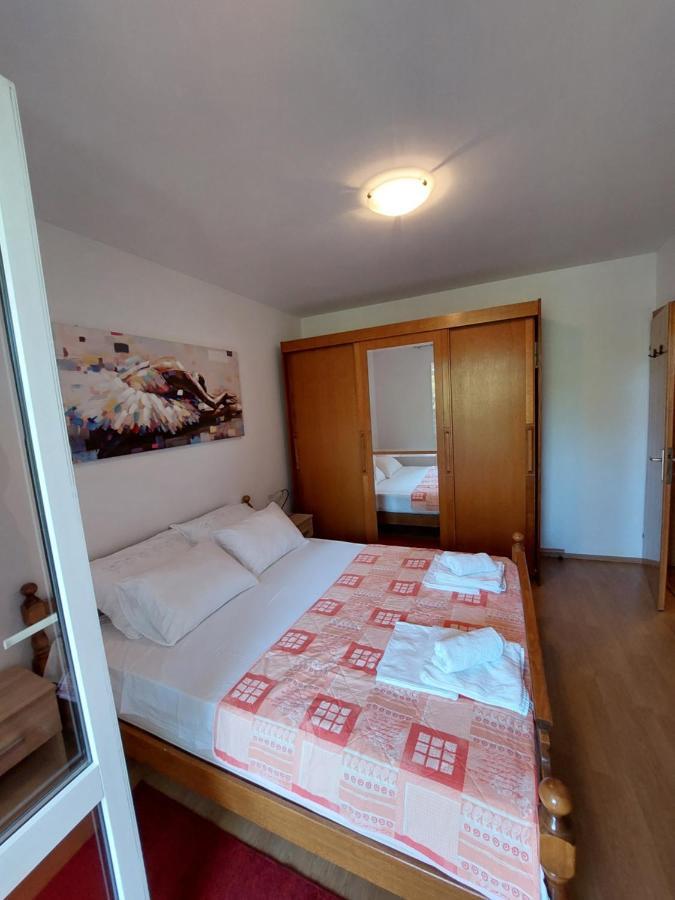 Apartman Mira Makarska Exterior foto